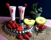 شیک توت فرنگی