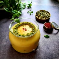 فرنی بستنی پسته و زعفران بدون ژلاتین