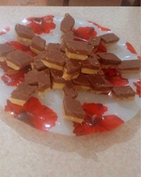 حلوا دورنگی گیلانی