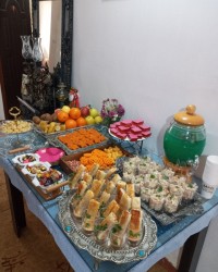 میز تولد دختر گلی ۴ فروردین تولدشون بود