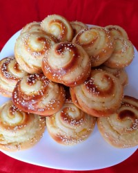 نان هل با کرم وانیلی