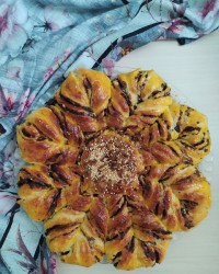 نون شکلاتی ستاره ای