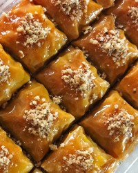 باقلوا استانبولی دلمه مامان پز