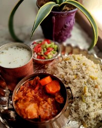 باقالی پلو باگوشت ب وقت ناهار خوشمزه ♡