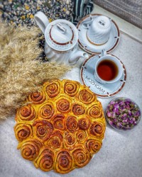 نان رول دارچینی
