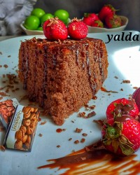 کیک شکلاتی دو تخم مرغی (قابلمه ای)