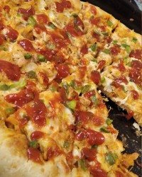 پیتزا با خمیر خانگی