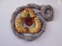 نان رول پشمکی