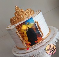 کیک مردونه تاج دار با فیلینگ مخصوص