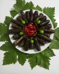 دلمه برگ مو الی پز