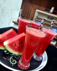 نوشیدنی هندوانه