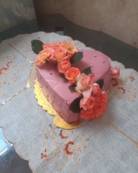 کیک تولد دختر گلم ،تولدت هزاران بار مبارکمون باشه ??