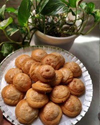 شیرینی پزون