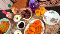 نهار خونه مادرم