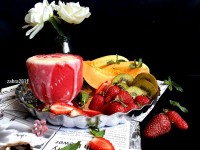 اسموتی موز وتوت فرنگی