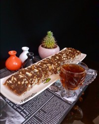 رولت خرما و بیسکوییت با دستور لیلی عزیز