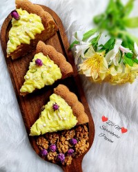 کیک هویج گردو کرمدار