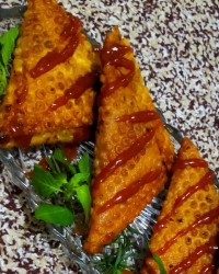 سمبوسه گوشت وسبزیجات