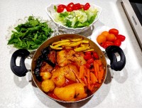 خوراک مرغ و سبزیجات
