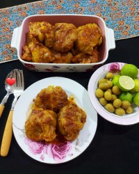 دلمه برگ کلم با رب انار