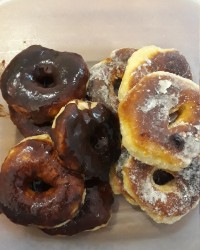 بازم دونات جذاب وخوشمزه?