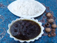 فسنجون با برنج محلی