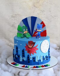 کیک شب نقاب