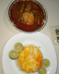 خورش بامیه با مرغ..