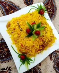 دمیگوجه بامرغ