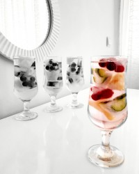 دتاکس واتر (آب طعم دار)