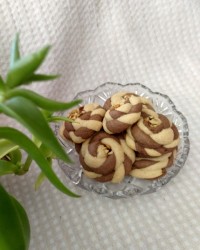 کوکی دو رنگ