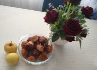 پیراشکی سیب و دارچین