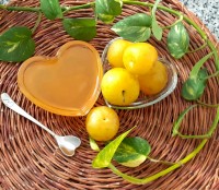 مربای آلو زرد