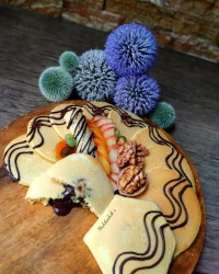 پنکیک مغزدار شکلاتی