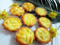 کاپ کیک زعفرانی با کرم وانیلی