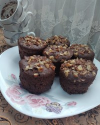 کــاپ کیــک شکلاتــی فنجـــانی
