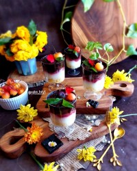 دسر شکلات آلبالویی