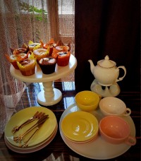 عصرانه کاپ کیکهای میوه ایی