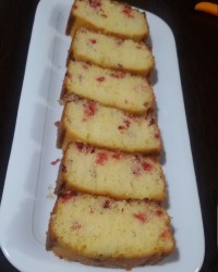 کیک زرشک تازه.