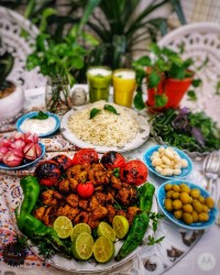 جوجه ترش گیلانی با دستور تاراRR عزیزم