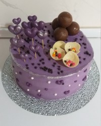 کیک اسفنجی سفارشی