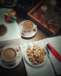 قهوه یونانی چالش_عکس_کتاب