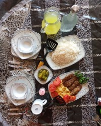 پلو و کباب تابه ای