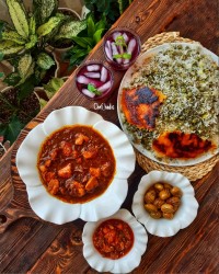 مرغ با رب آلو