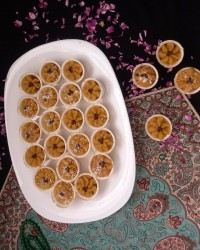 حلوای زعفرانی حسینی . ام