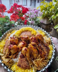 زرشک پلو با مرغ حسینی ام