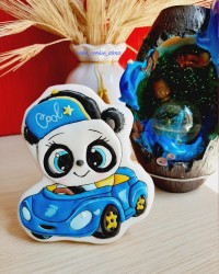 کوکی پاندای ماشین سوار