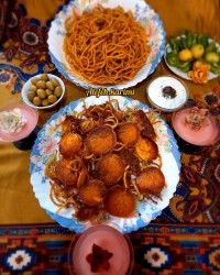 ماکارانی با ته دیگ سیب زمینی و ژل بستنی دو رنگ