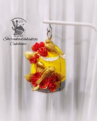کیک قفس ضد جاذبه (معلق)