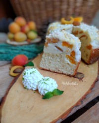 کیک کرمدار میوه ایی